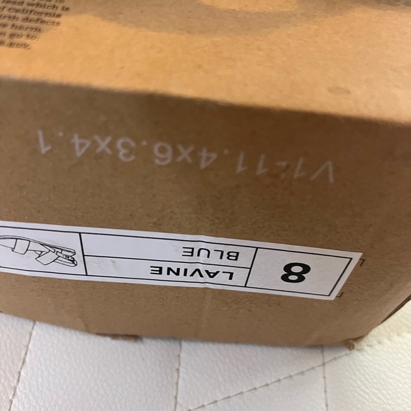 Sandals - Picture 4 of 5